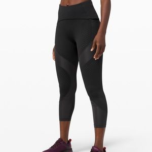 Lululemon uncovered strength legging